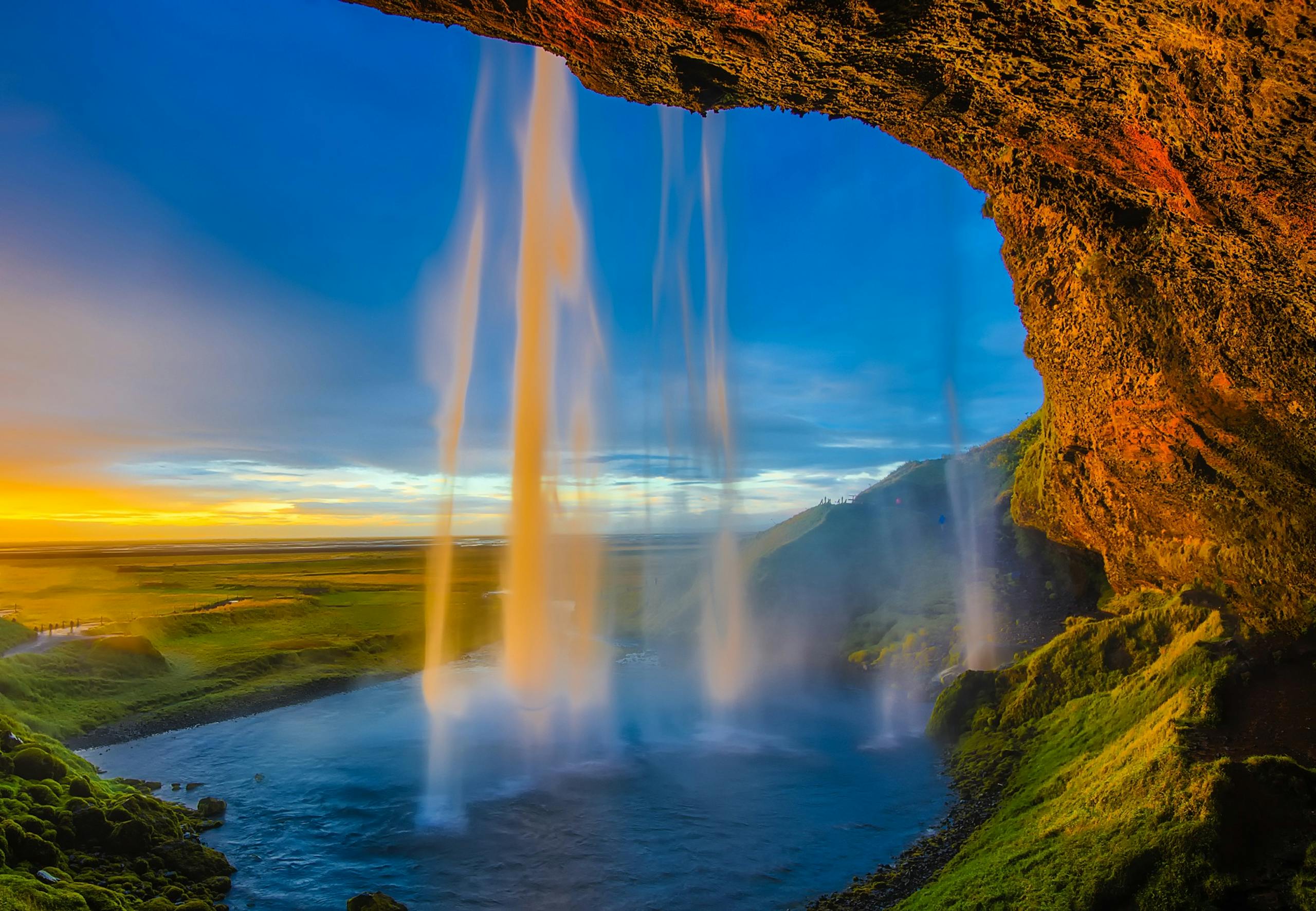 Top 10 Waterfalls to See in Iceland